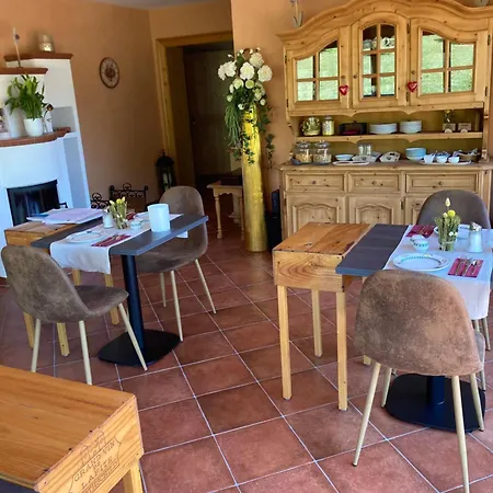 Le Val Frühstückspension