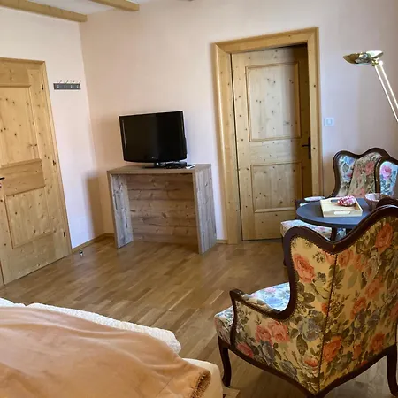 Le Val Frühstückspension